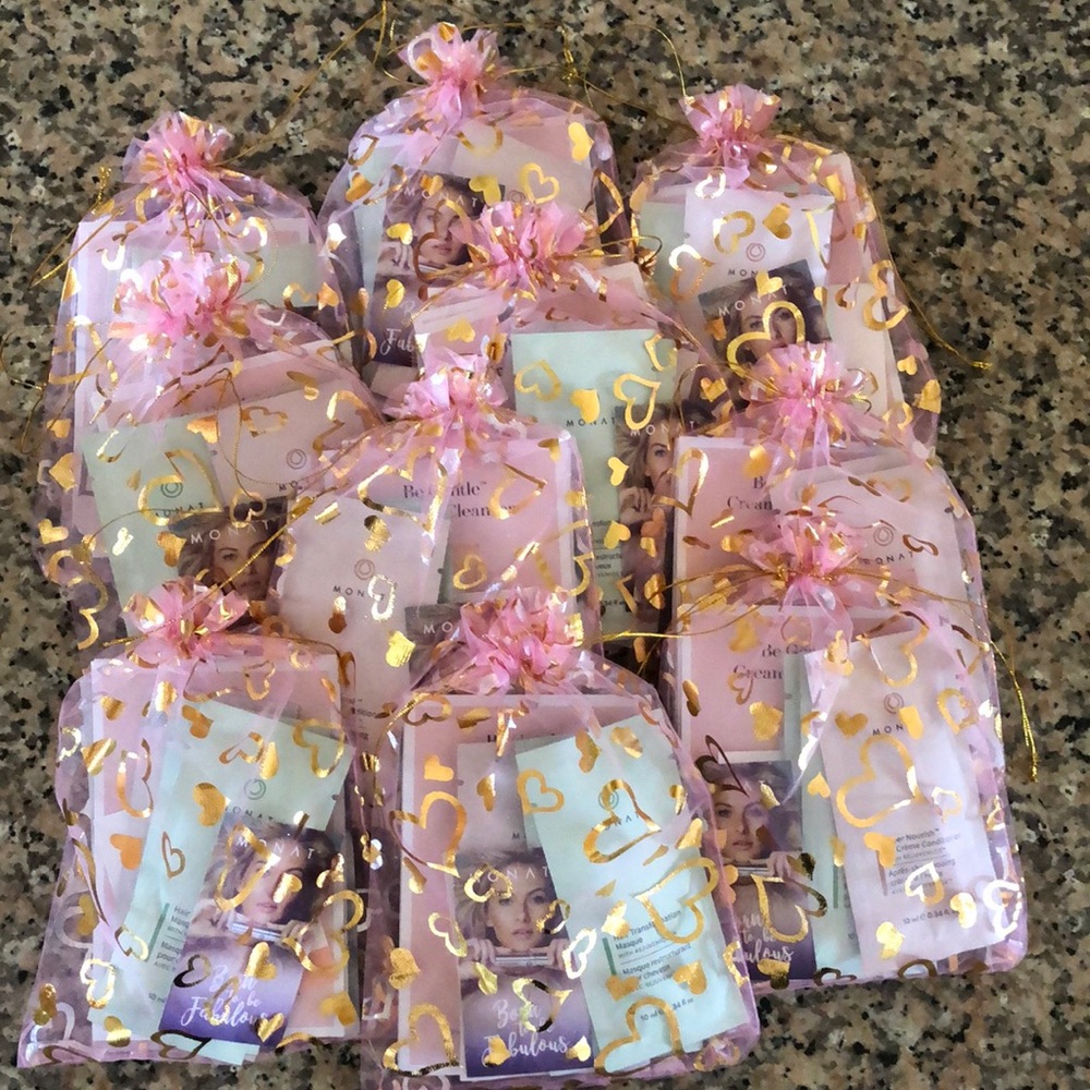 Monat Sample Grab Bags🛍
